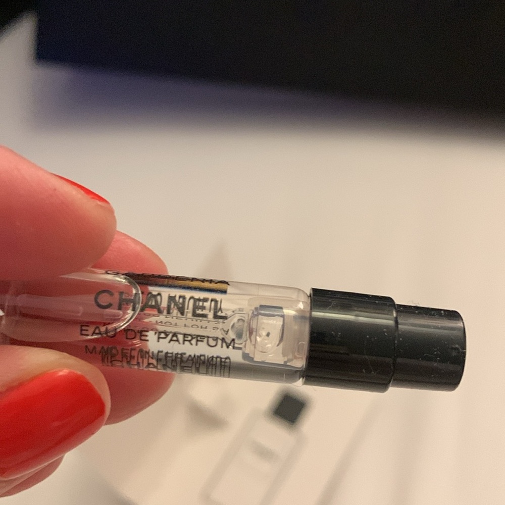 Brand new, rare and authentic Chanel Paris authentic for women